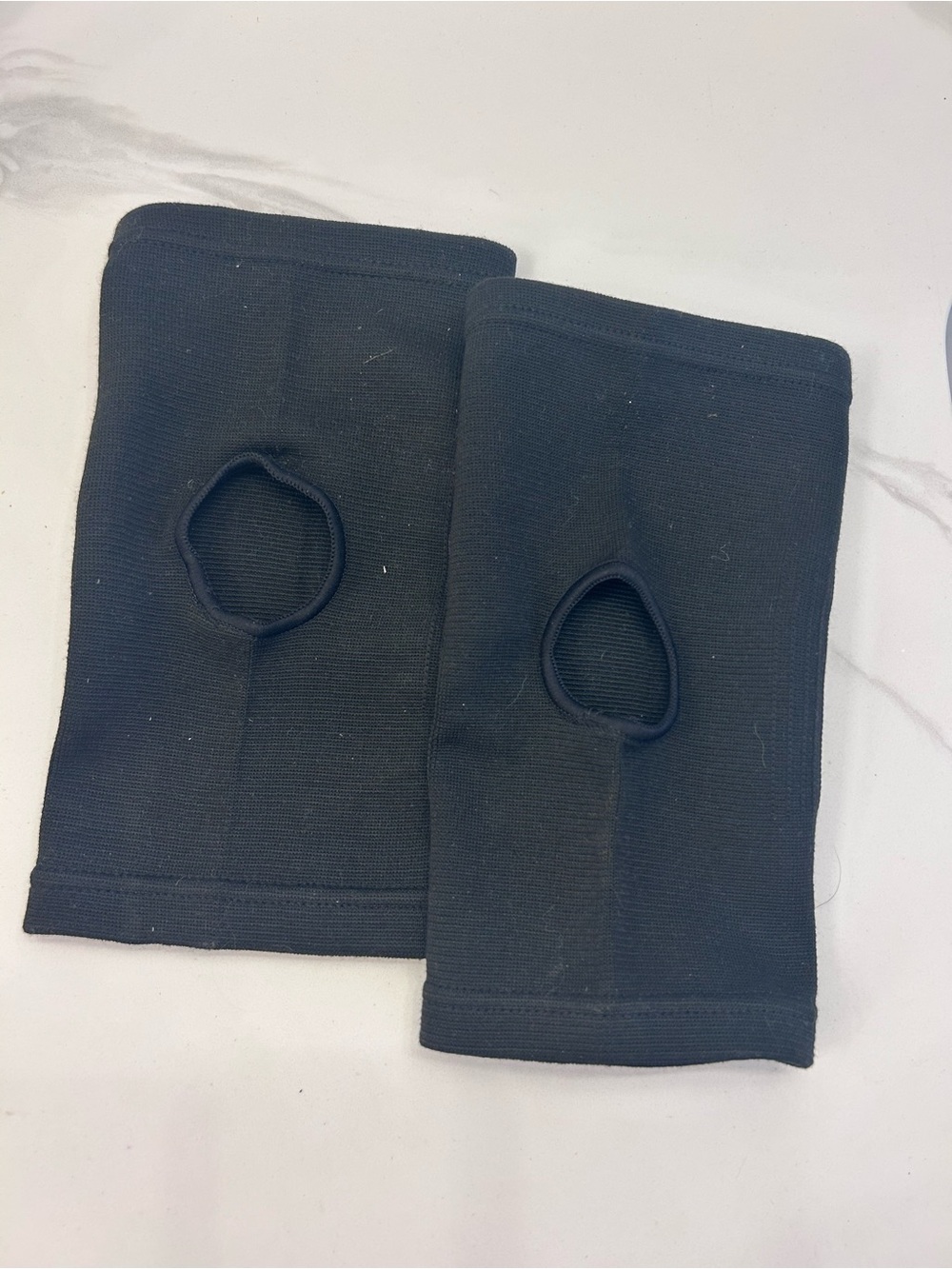 Black Thumb Hole compresion sleeve’s  - Pair